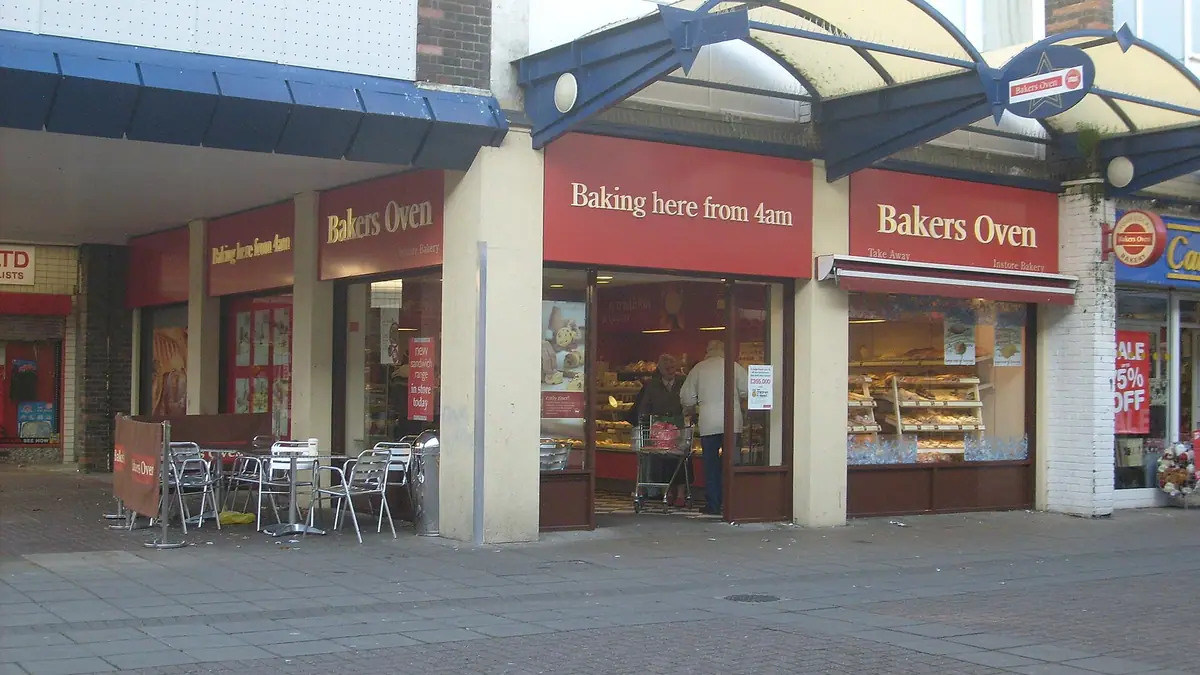 Magee's – bakery in Rowner, Stubbington